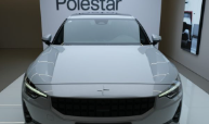 拜登政府拟议新规限制中国硬件车辆,或导致Polestar等品牌退出美国市场,凸显国家安全政策对电动车产业链深远影响