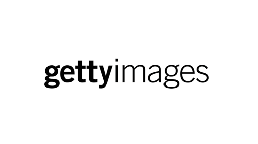 AI冲击与手机摄影普及推动图片行业合并,Getty与Shutterstock股价大幅上涨,股价波动揭示市场挑战