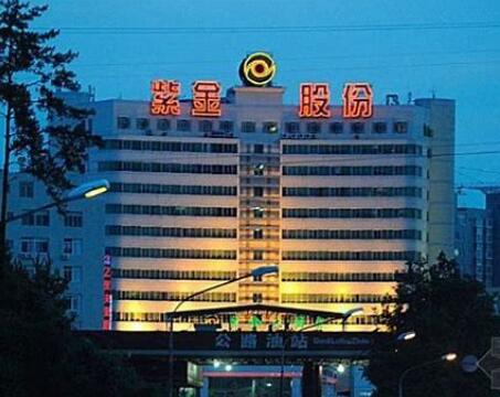 广发证券：紫金矿业(02899)拟收购大陆黄金股权，再造“现金奶牛”