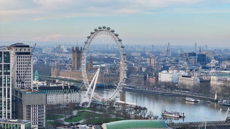 英国通胀维持 2.0%,央行降息时间仍不确定