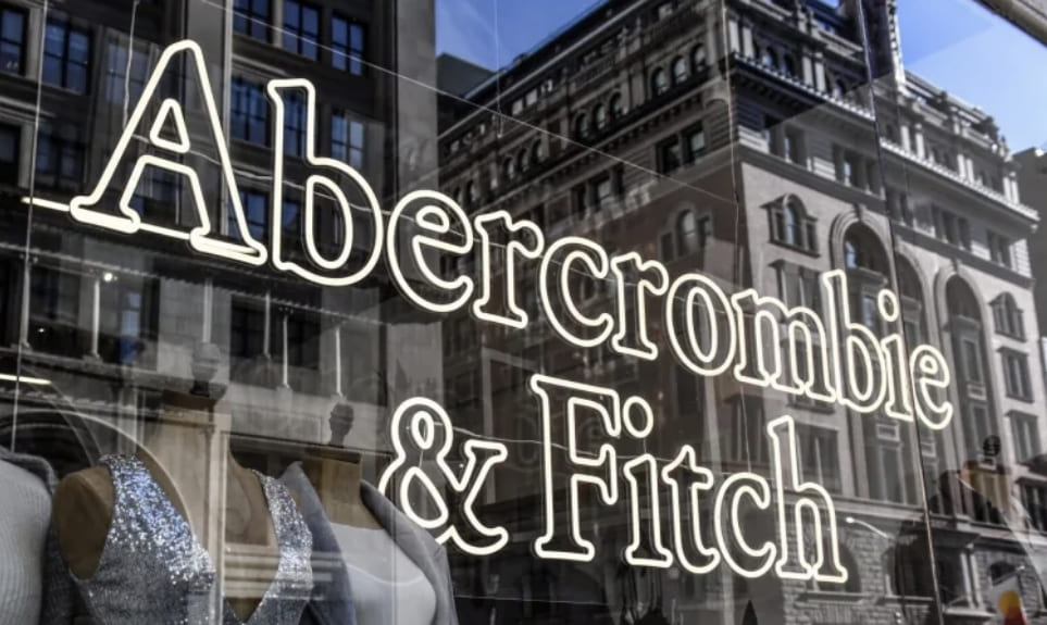 Abercrombie &amp; Fitch 计划重返香港，重新开设两家大型门店