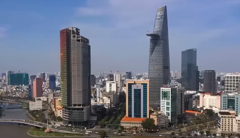 越南批准670亿美元建设河内至胡志明市的高速铁路,标志着国家交通现代化的重大步伐