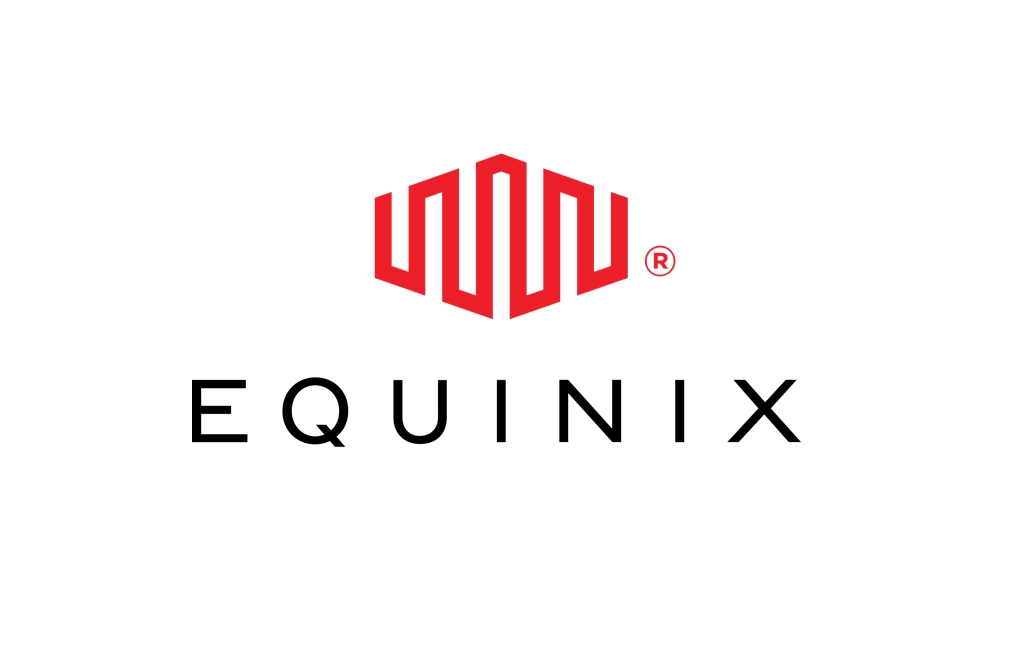 Equinix 受美元强势和数据中心支出担忧影响，下调2025年营收预期，股价盘后下跌2%